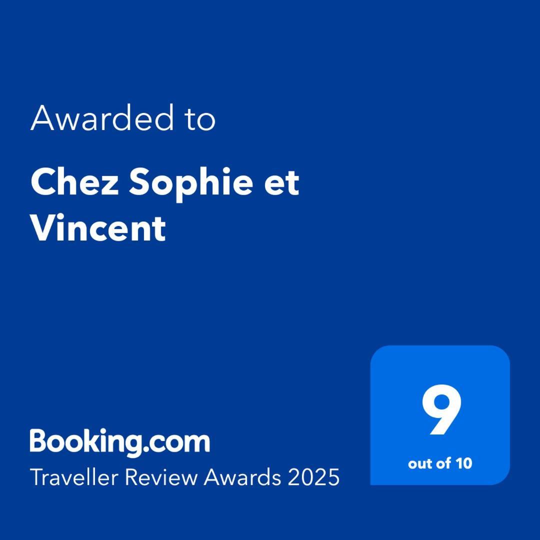 Chez Sophie Et Vincent Vila Poiroux Exterior foto